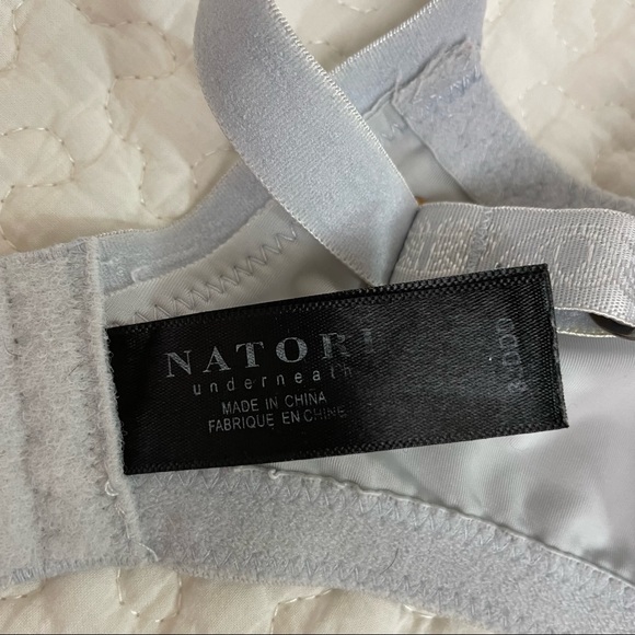 Natori Lightly Lined Underwire Bra - Picture 9 of 11